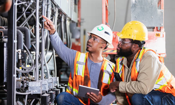 Best Electrical Contractors for Businesses  in Richwood, OH